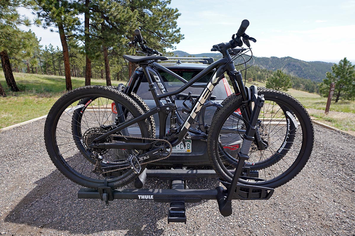 Thule T2 Pro XTR hitch rack (wide angle)